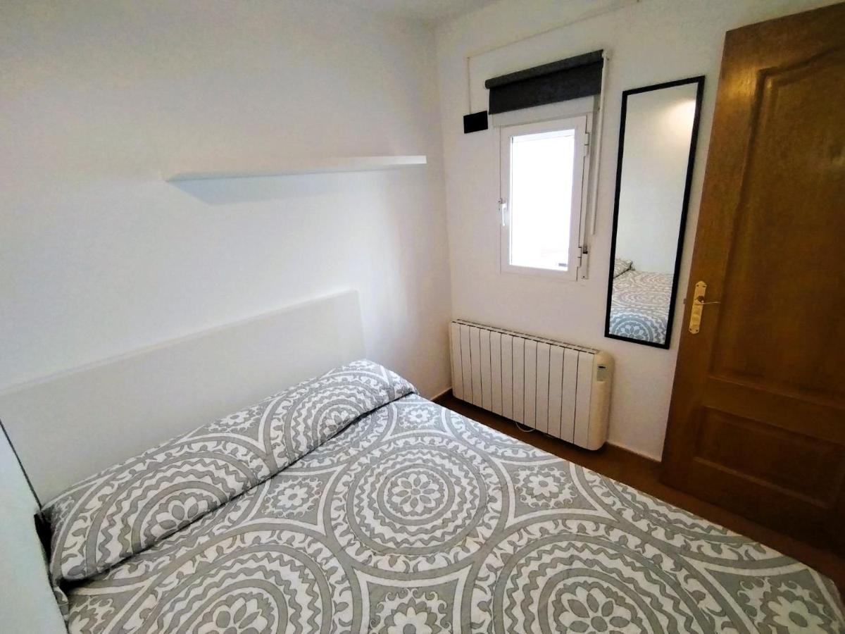 Puerta Del Sol - Apartamento Para 4 Мадрид Екстер'єр фото