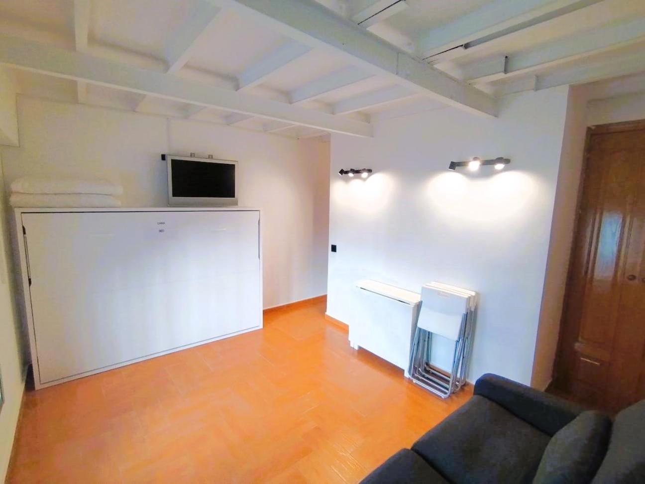 Puerta Del Sol - Apartamento Para 4 Мадрид Екстер'єр фото